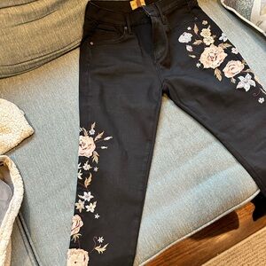 Driftwood black straight leg embroidered jeans